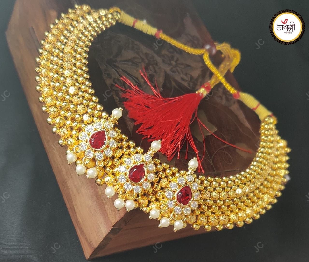 Buy jewellery online under Rs.50/- only on jewelemarket.com